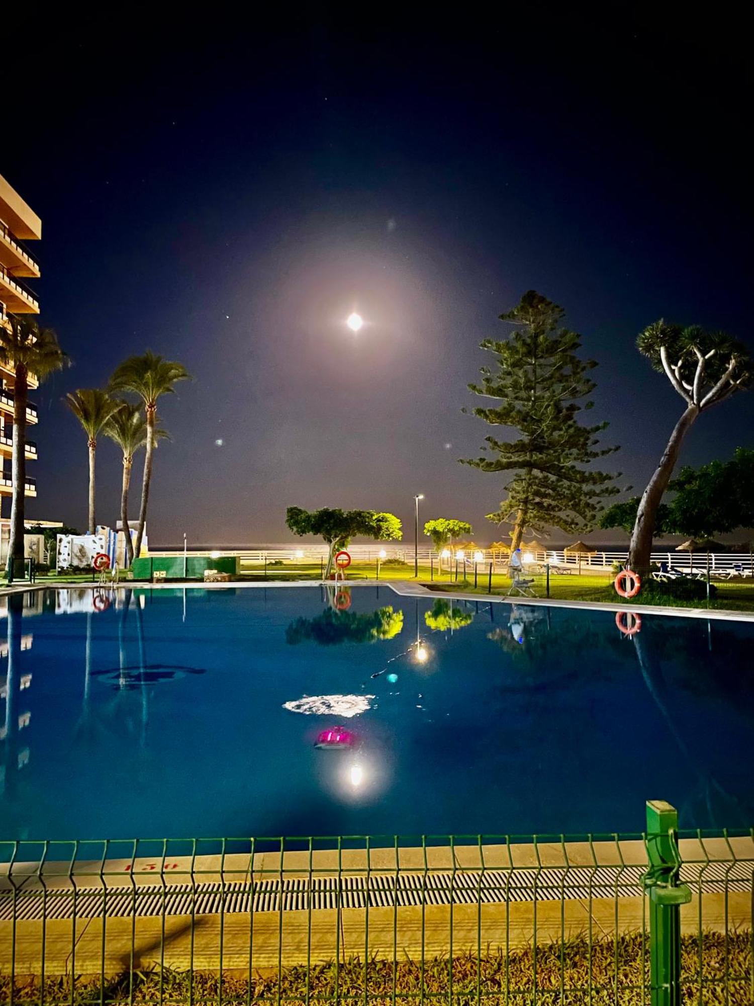 Castillo Santa Clara ตอร์เรโมลิโนส ภายนอก รูปภาพ